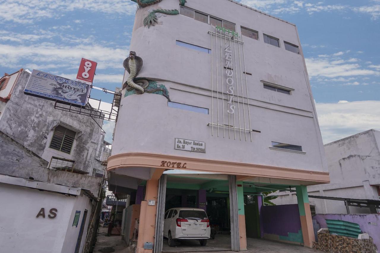 Oyo 1495 Hotel Lendosis 巨港 外观 照片
